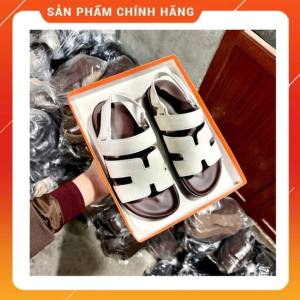 dép quai hậu